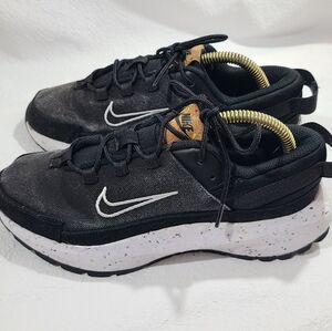 Womens Nike Crater Remixa DA1468-003 Athletic Shoes Size: 6.5 Color: Black White